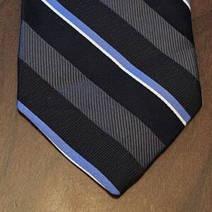 Vintage Danielli Milano Black Blue HandMade Silk Men’s Neck Tie Made In USA Long